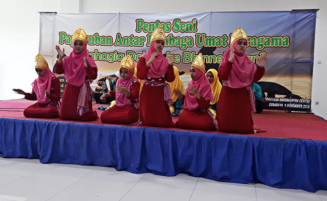 Pemuka Agama Lintas Iman Gelar Deklarasi Damai di Surabaya
